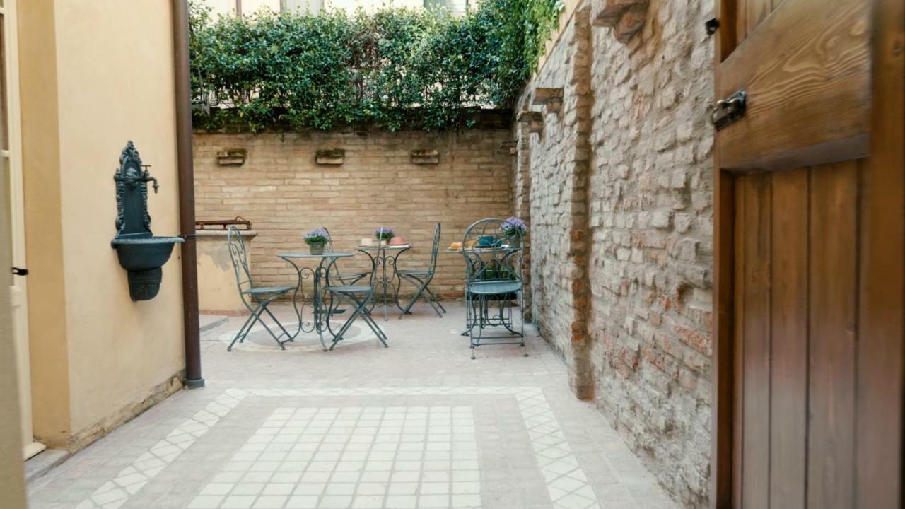 Dimora Deco Bed & Breakfast Lugo  Exterior foto